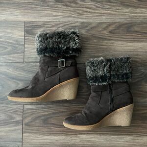 Faux Fur Trim Wedge Ankle Boots - Brown